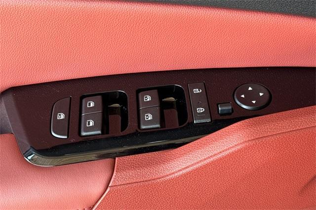 new 2025 Kia Sportage Hybrid car, priced at $40,260