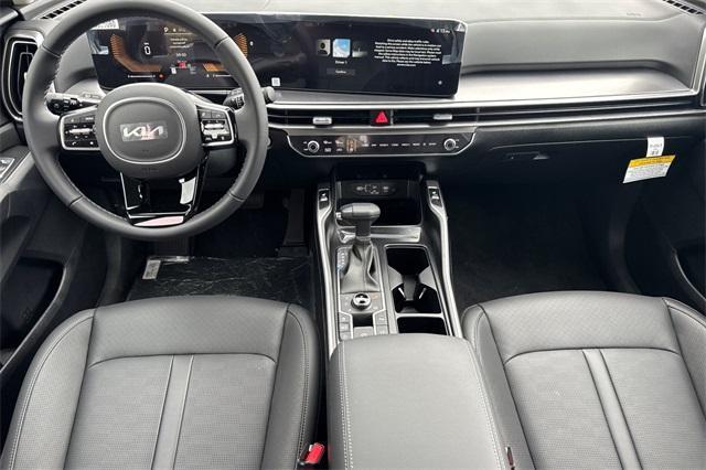 new 2025 Kia Sorento car, priced at $43,025