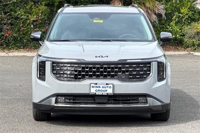 new 2025 Kia Carnival Hybrid car, priced at $53,595