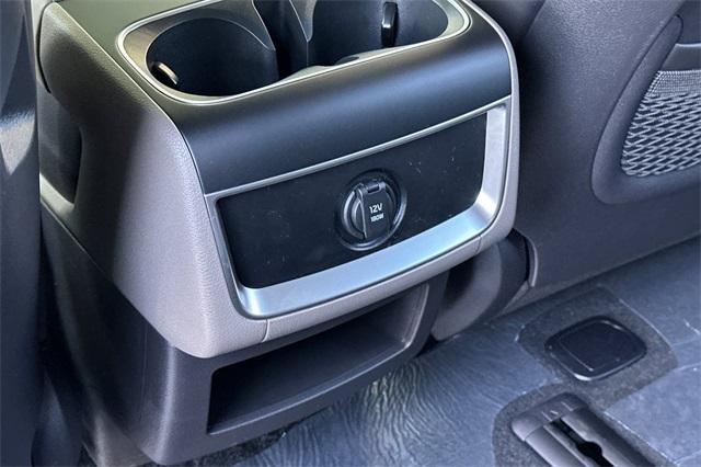 new 2025 Kia Carnival Hybrid car, priced at $44,700