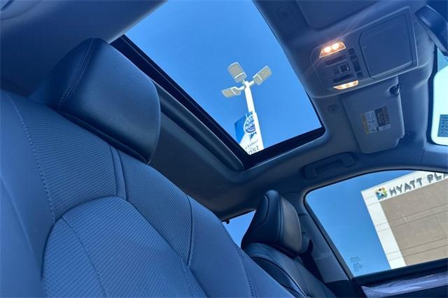 used 2023 Toyota Highlander car, priced at $36,186