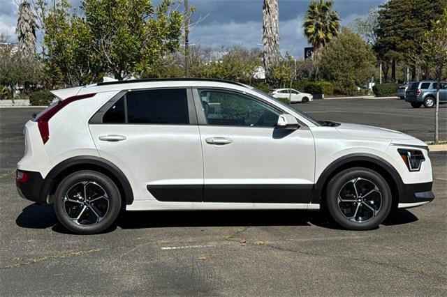 new 2025 Kia Niro car, priced at $31,755