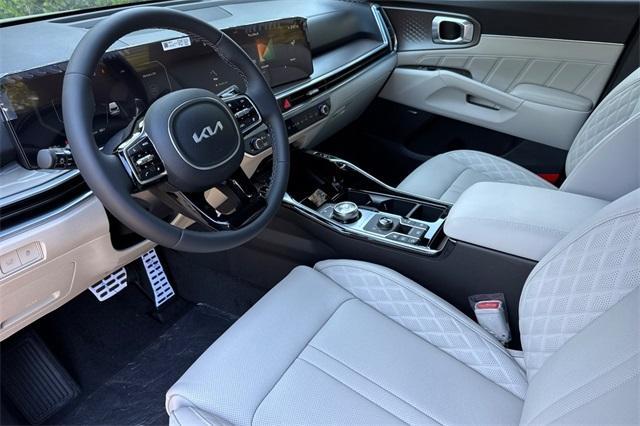 new 2025 Kia Sorento Hybrid car, priced at $48,530