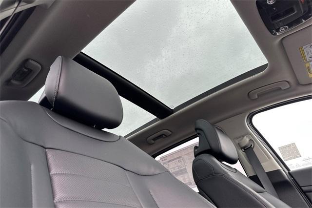new 2025 Kia Sportage car, priced at $36,975