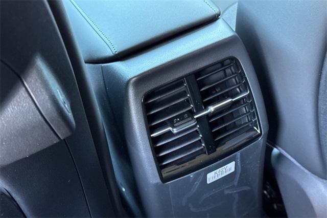 new 2025 Kia Niro car, priced at $34,055