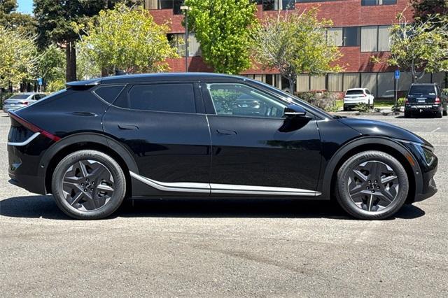 new 2025 Kia EV6 car, priced at $50,535