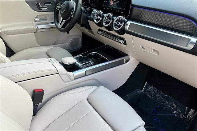 used 2021 Mercedes-Benz GLB 250 car, priced at $24,475