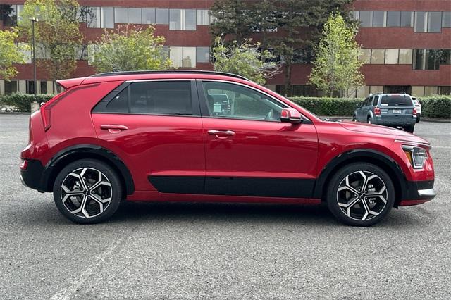 new 2025 Kia Niro Plug-In Hybrid car, priced at $42,855