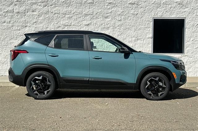 new 2026 Kia Seltos car, priced at $28,990