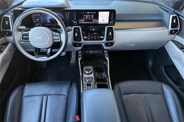 used 2022 Kia Sorento Plug-In Hybrid car, priced at $33,130