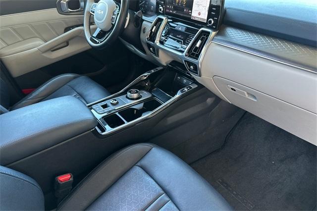 used 2022 Kia Sorento Plug-In Hybrid car, priced at $33,130