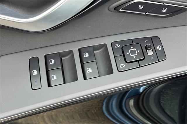 new 2025 Kia Niro EV car, priced at $46,405