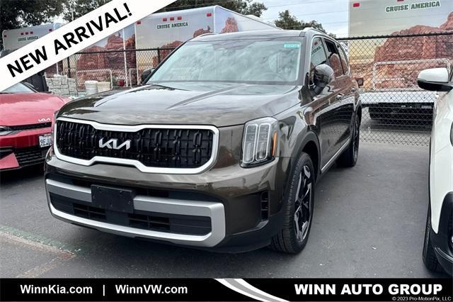 used 2023 Kia Telluride car, priced at $34,505
