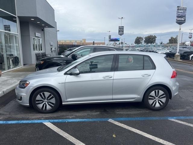 used 2015 Volkswagen e-Golf car, priced at $9,245