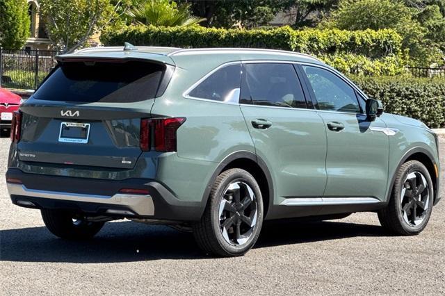 new 2025 Kia Sorento Hybrid car, priced at $48,530