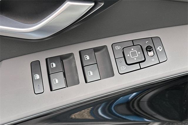 new 2025 Kia Niro car, priced at $33,660