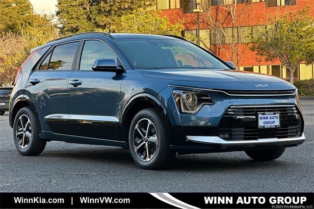 new 2025 Kia Niro car, priced at $34,560