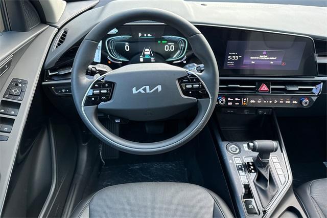 new 2025 Kia Niro car, priced at $34,560