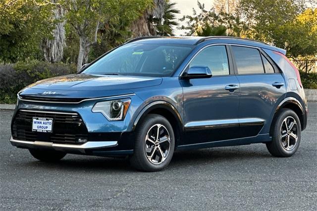 new 2025 Kia Niro car, priced at $34,560