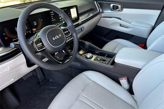 new 2025 Kia Sorento Plug-In Hybrid car, priced at $50,560