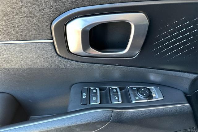used 2021 Kia Sorento car, priced at $26,221