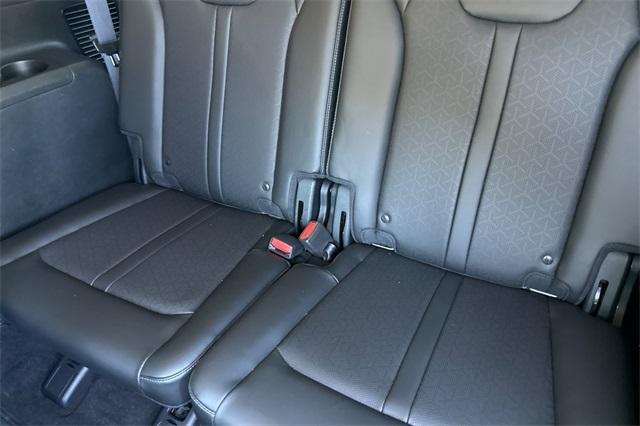 used 2021 Kia Sorento car, priced at $26,221