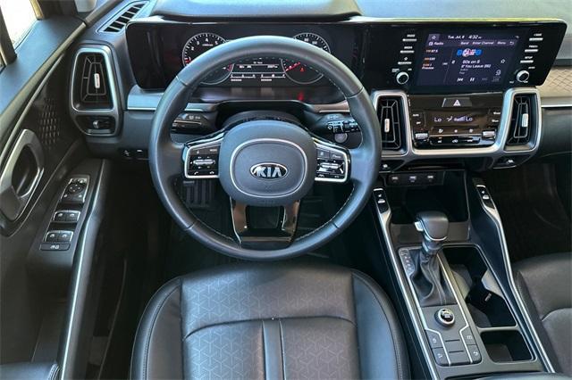 used 2021 Kia Sorento car, priced at $26,221