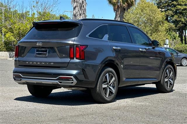 used 2021 Kia Sorento car, priced at $26,221