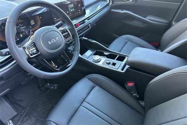 new 2025 Kia Sorento Plug-In Hybrid car, priced at $52,105