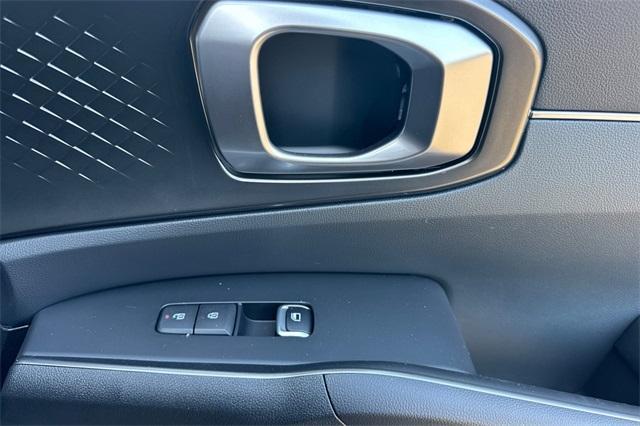 new 2025 Kia Sorento Plug-In Hybrid car, priced at $52,105