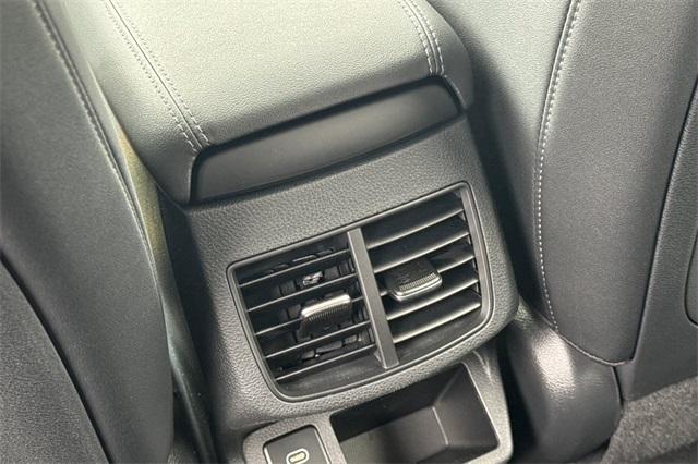 new 2025 Kia Seltos car, priced at $28,575