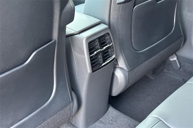 new 2025 Kia Niro Plug-In Hybrid car, priced at $36,160
