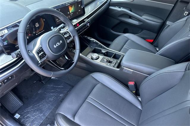new 2025 Kia Sorento Hybrid car, priced at $40,330