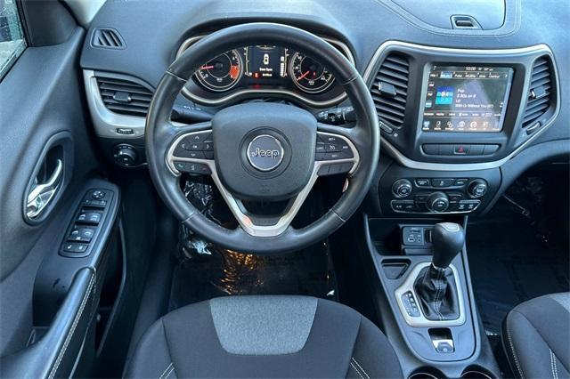used 2014 Jeep Cherokee car, priced at $11,240