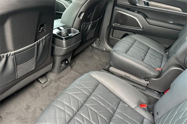 new 2025 Kia Telluride car, priced at $54,425