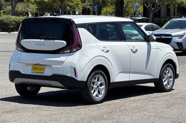 new 2025 Kia Soul car, priced at $24,905