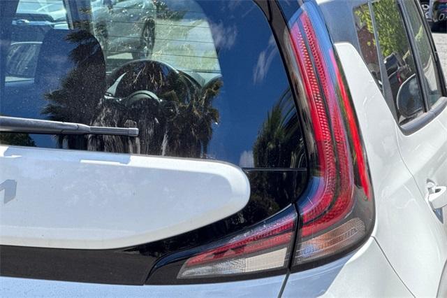 new 2025 Kia Soul car, priced at $24,905