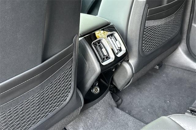 new 2025 Kia Sorento car, priced at $45,625