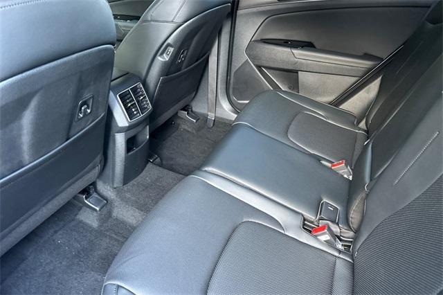 new 2025 Kia Sportage car, priced at $31,455