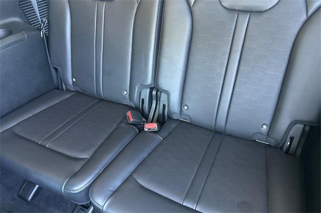 used 2024 Kia Sorento car, priced at $28,852