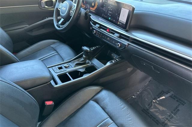 used 2024 Kia Sorento car, priced at $28,852