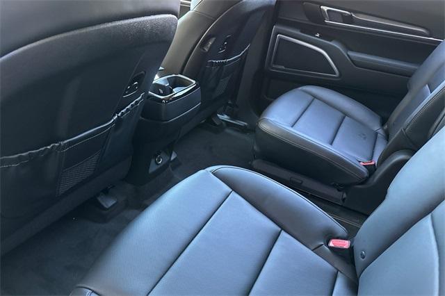 new 2025 Kia Telluride car, priced at $42,525
