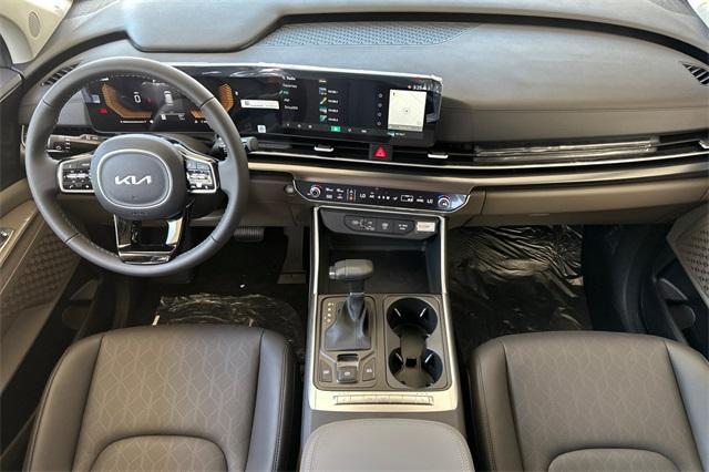 new 2025 Kia Carnival car, priced at $41,120
