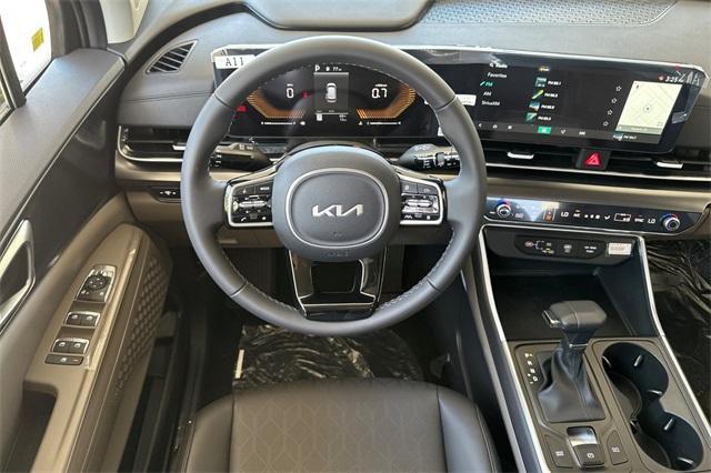 new 2025 Kia Carnival car, priced at $41,120