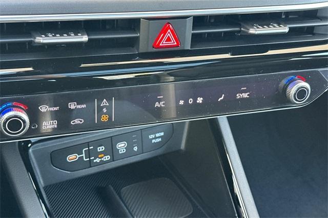 new 2025 Kia K5 car, priced at $33,645