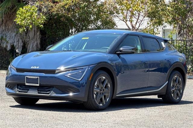 new 2025 Kia EV6 car, priced at $48,040