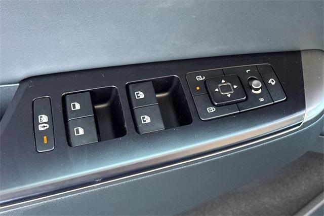 new 2025 Kia EV6 car, priced at $48,040