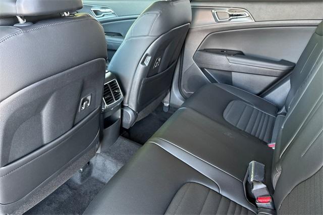 new 2025 Kia Sportage Hybrid car, priced at $39,645