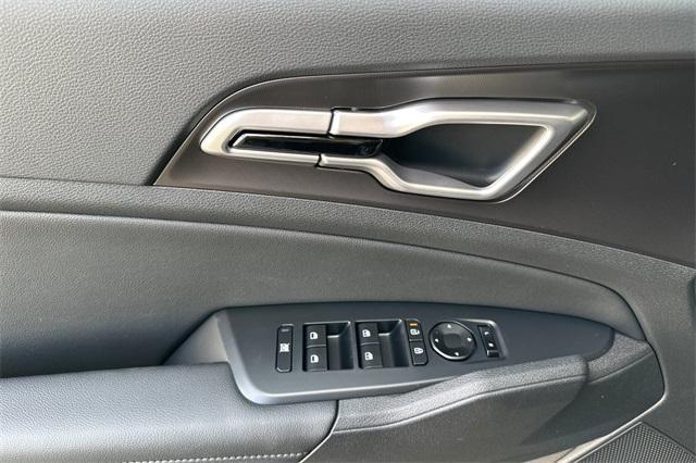 new 2026 Kia Sportage Hybrid car, priced at $36,235