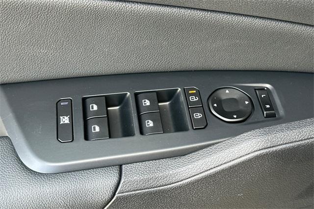 new 2026 Kia Sportage Hybrid car, priced at $36,235